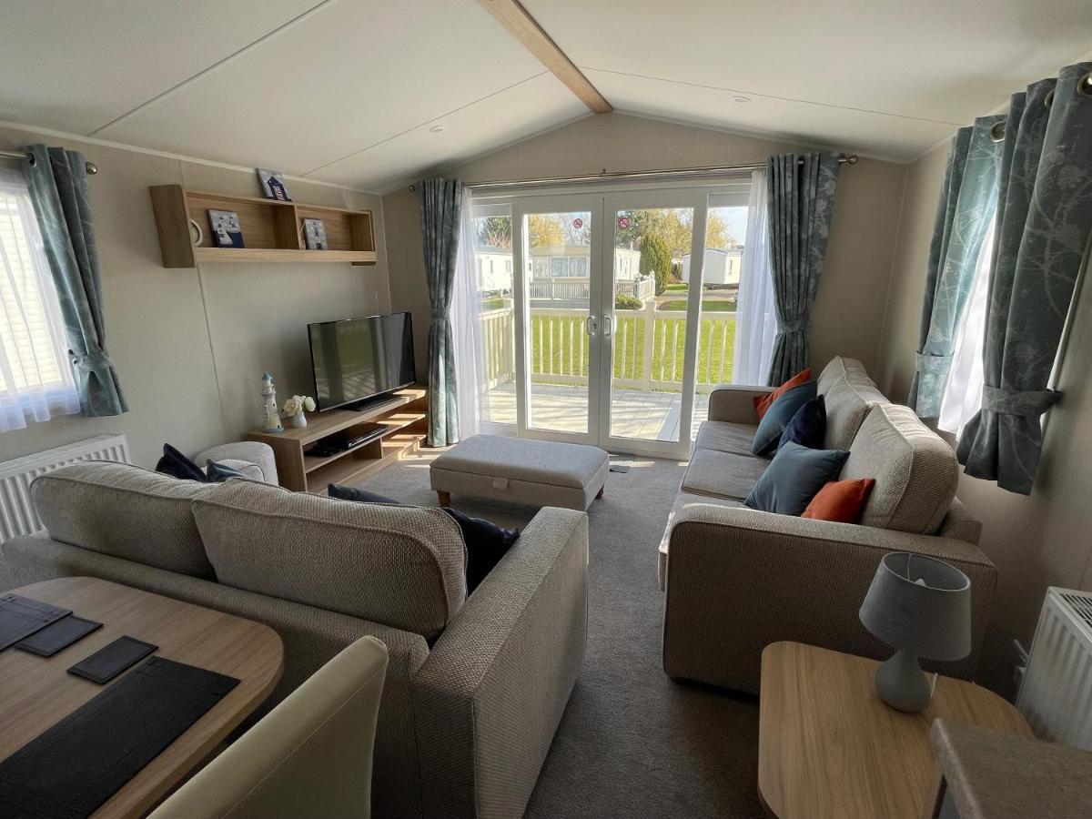 Private Rented Caravan Situated At Southview Holiday Park Winthorpe  Extérieur photo