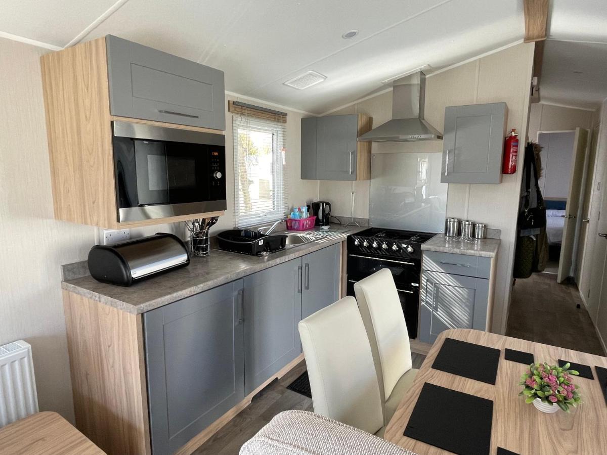 Private Rented Caravan Situated At Southview Holiday Park Winthorpe  Extérieur photo