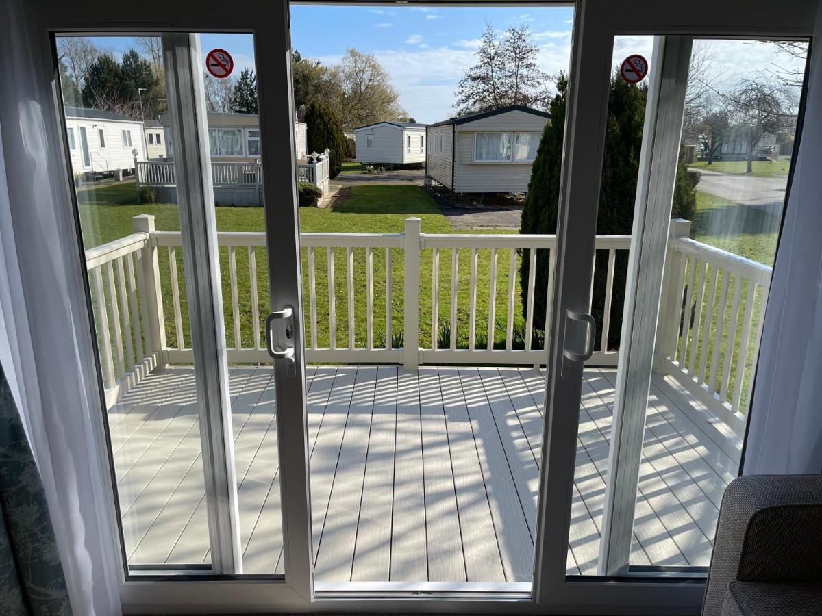 Private Rented Caravan Situated At Southview Holiday Park Winthorpe  Extérieur photo