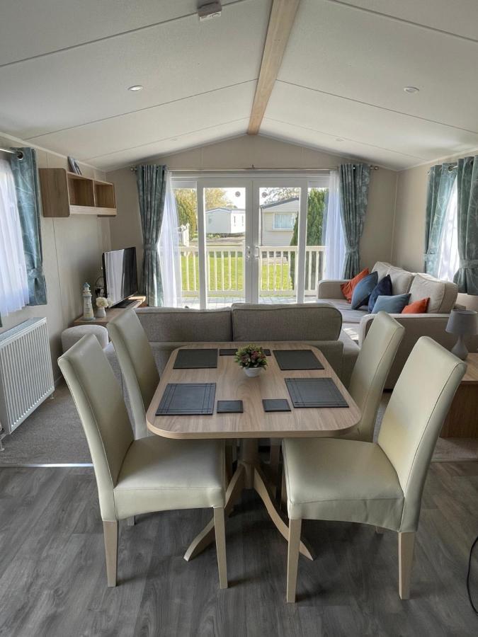 Private Rented Caravan Situated At Southview Holiday Park Winthorpe  Extérieur photo